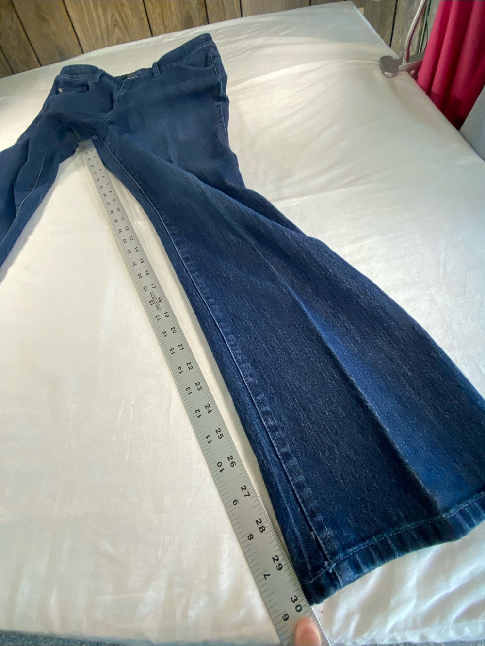 Christopher & Banks Women’s Modern Fit sz 10 Boot Cut Denim Blue Jeans - Picture 2 of 7